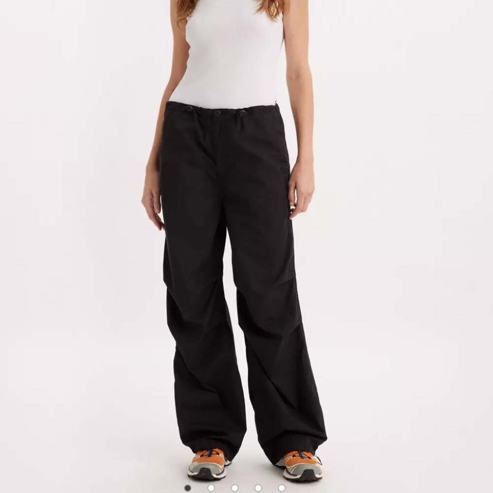 Black Levi's Parachute Pants